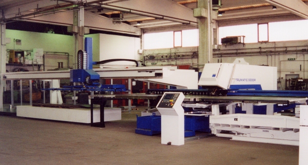 Punzonatrice cnc Trumpf Trumatic 3000 R